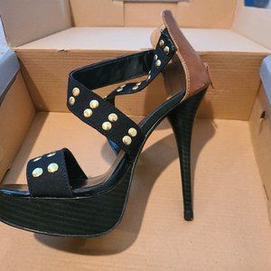 New Charlotte Russe heels style Charm 5.5 black